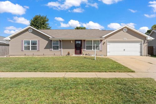 2712 Milford Dr, Urbana, IL, 61802-7691 | Card Image