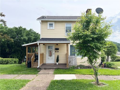 318 Penn Ave, Leechburg, PA, 15656-1136 | Card Image