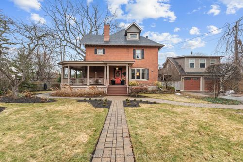 305 Trent St W, Whitby, ON, L1N1M3 | Card Image