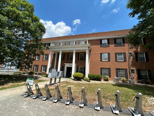 305-397 Sw Highland Ave Sw, Roanoke, VA, 24016 | Card Image