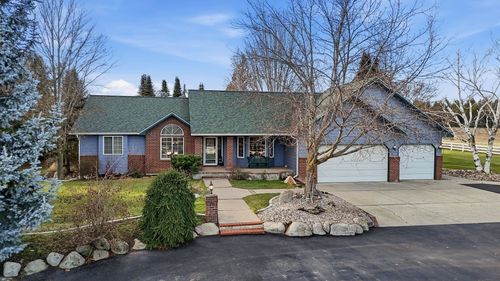 32115 N Spotted Rd, Deer Park, WA, 99006-9540 | Card Image