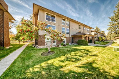 324-860 Midridge Dr Se, Calgary, AB, T2X1K1 | Card Image