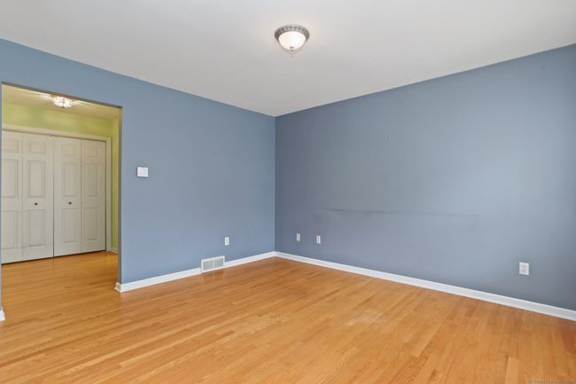 157 Hull St, House other with 3 bedrooms, 3 bathrooms and null parking in Ansonia CT | Image 22