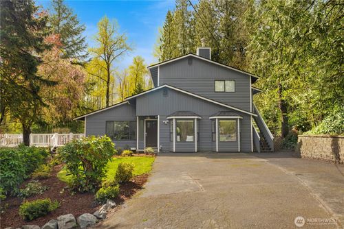 11124 Downes Rd, Snohomish, WA, 98296-8109 | Card Image