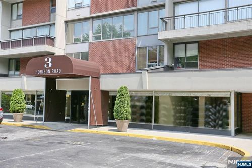 3 Horizon Rd, Fort Lee, NJ, 07024-6744 | Card Image