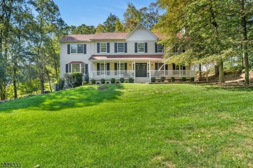 82 Union Hill Rd, Denville, NJ, 07834-9543 | Card Image