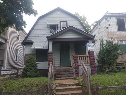 2904 N 28th Street, Milwaukee, WI, 53210 | Card Image