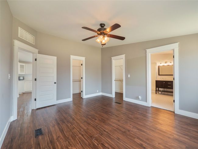 557 Riddle Rd, House other with 7 bedrooms, 4 bathrooms and null parking in Cedar Creek TX | Image 31