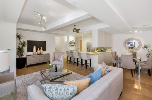 2012-7161 E Rancho Vista Dr, Scottsdale, AZ, 85251-1495 | Card Image