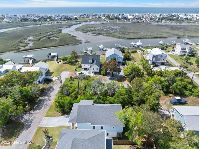 113 Sw 22 Nd St, House other with 4 bedrooms, 3 bathrooms and 1 parking in Oak Island NC | Image 51