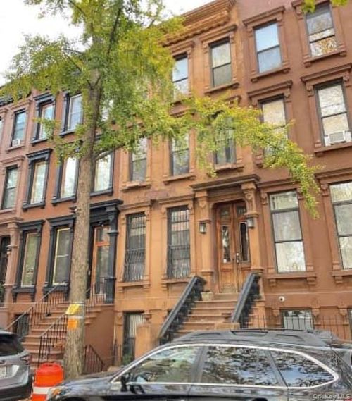 158 W 130th St, New York, NY, 10027-2002 | Card Image