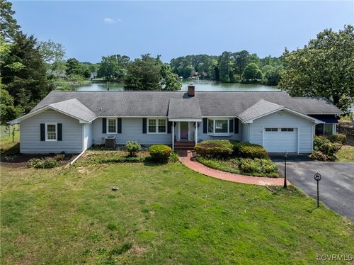 330 Cardinal Ln, White Stone, VA, 22578-2201 | Card Image