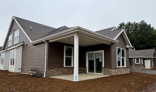 105a-134 Independence Dr, Cabot, PA, 16023-2100 | Card Image