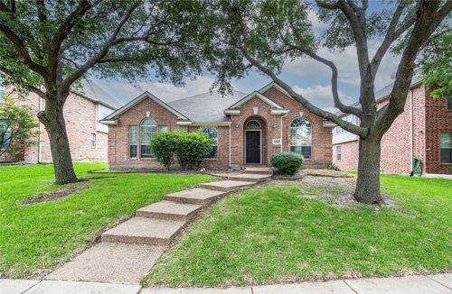 11569 La Grange Dr, Frisco, TX, 75035-6400 | Card Image