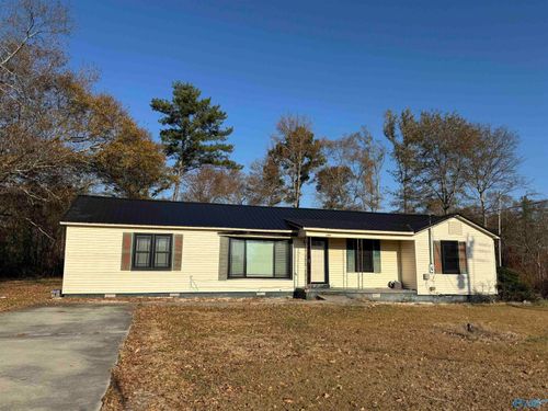 1303 Highpoint Rd, Albertville, AL, 35950-2521 | Card Image