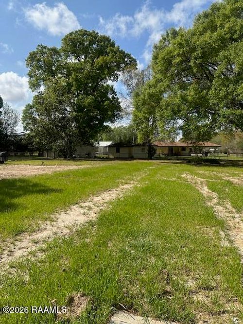 806 Alice Dr, Lafayette, LA, 70503-4914 | Card Image