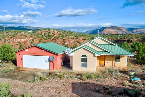 2 Camino Azul, Jemez Pueblo, NM, 87024-9728 | Card Image