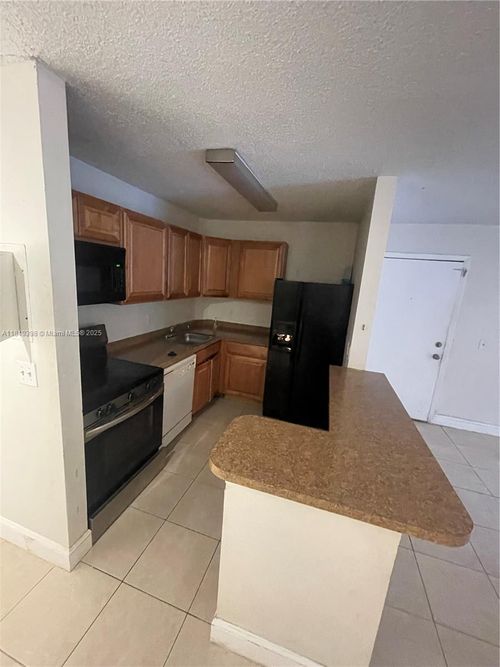 apt-103-10773 Cleary Blvd, Plantation, FL, 33324-6064 | Card Image