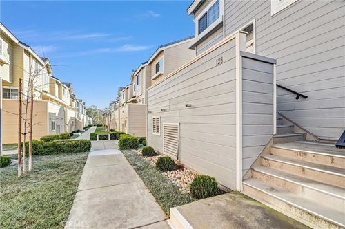 128-2800 Plaza Del Amo, Torrance, CA, 90503 | Card Image