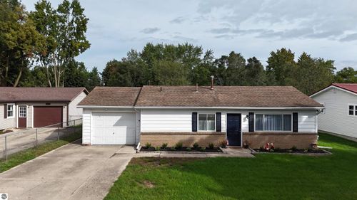 1606 Fessenden Ave, Mt. Pleasant, MI, 48858-2138 | Card Image