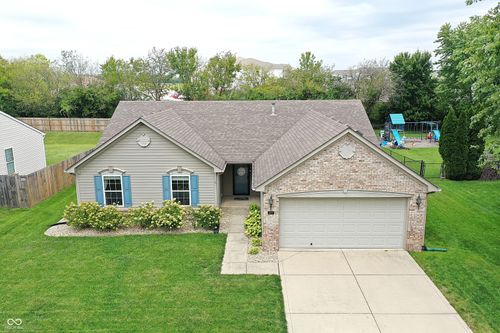 8604 Blair Castle Ct, Indianapolis, IN, 46259-7746 | Card Image