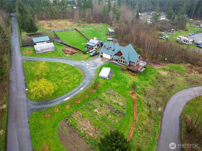 8970 Samuel Ln, House other with 4 bedrooms, 4 bathrooms and 2 parking in Maple Falls WA | Image 37