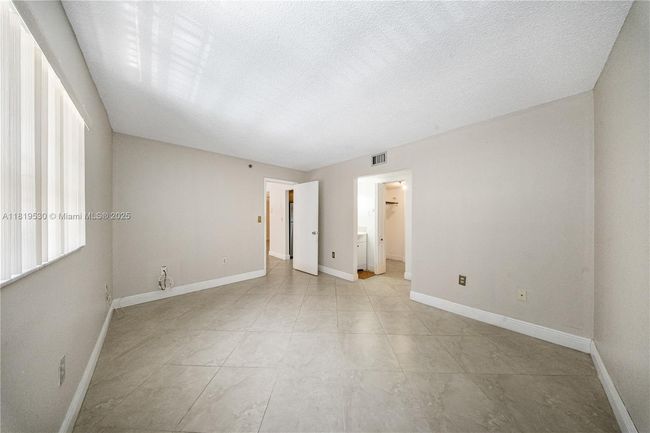 APT-103 - 5249 Nw 7 Th St, Condo with 2 bedrooms, 2 bathrooms and null parking in Miami FL | Image 9
