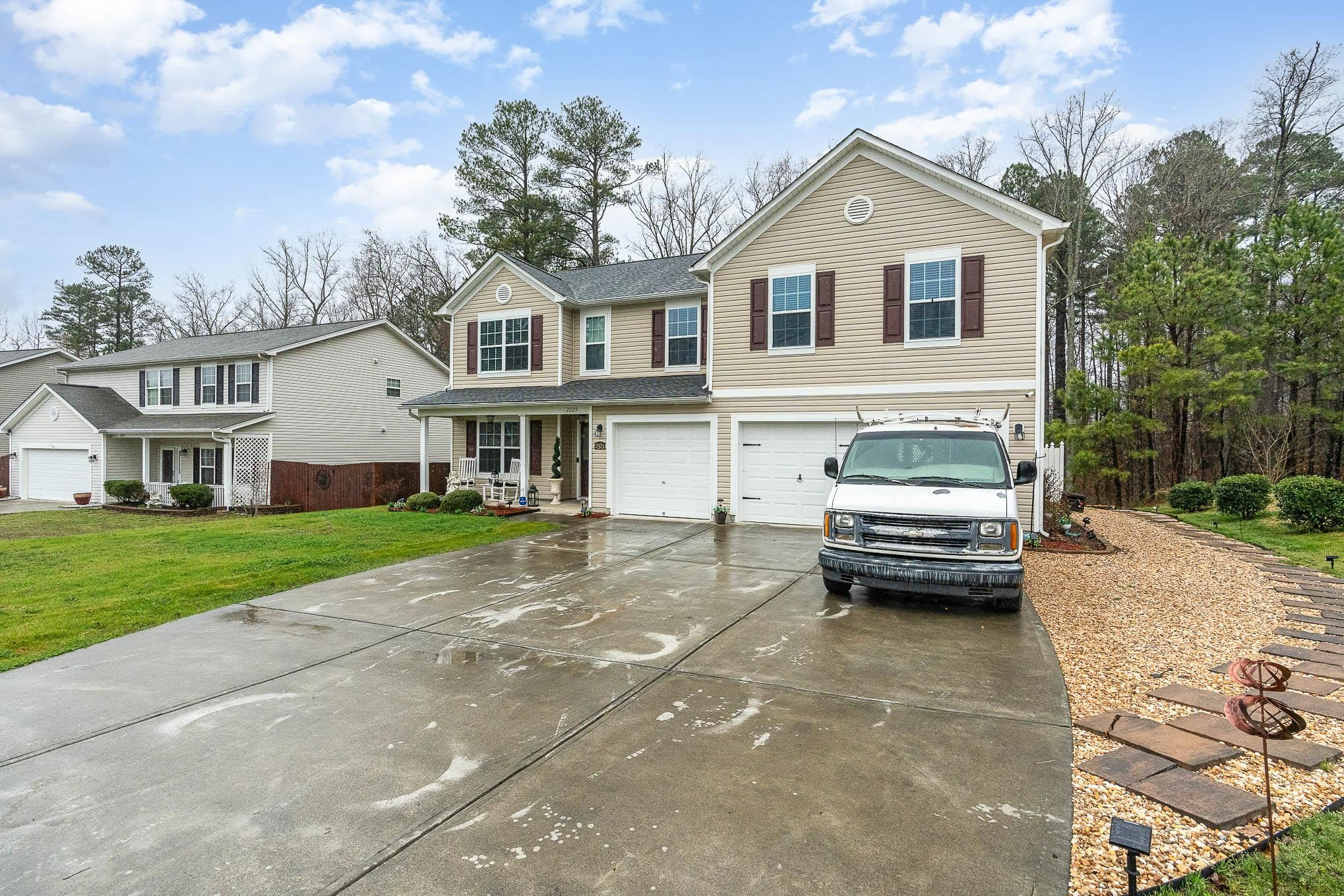 2223 Bayswater Drive, Sold in Creedmoor Zoocasa