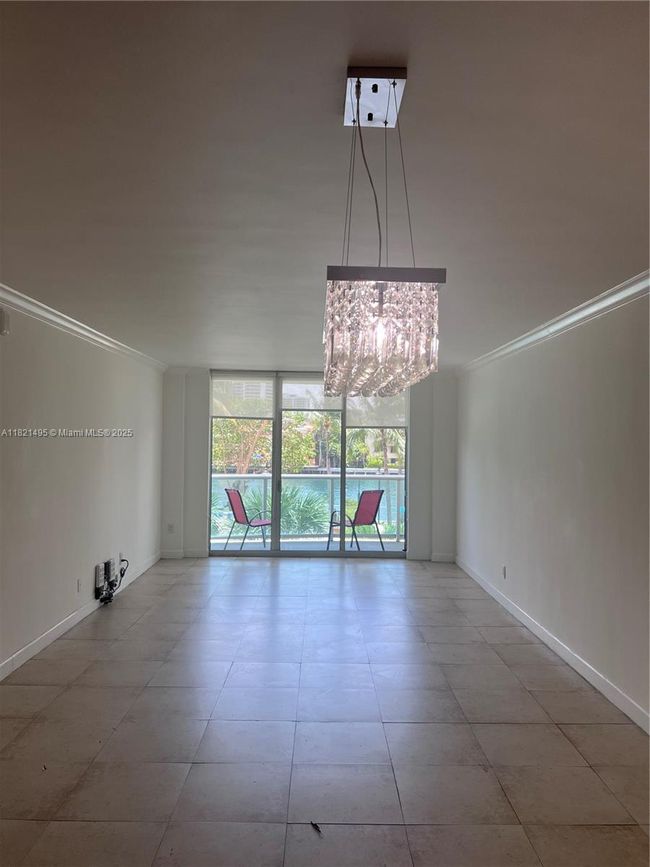 APT-207 - 19390 Collins Ave, Condo with 2 bedrooms, 2 bathrooms and null parking in Sunny Isles Beach FL | Image 18