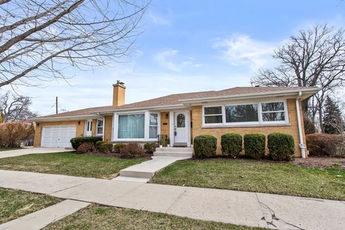 6034 Grove Ct, Morton Grove, IL, 60053-2944 | Card Image
