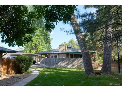 8713 E Roundtree Ave, Greenwood Village, CO, 80111-5101 | Card Image
