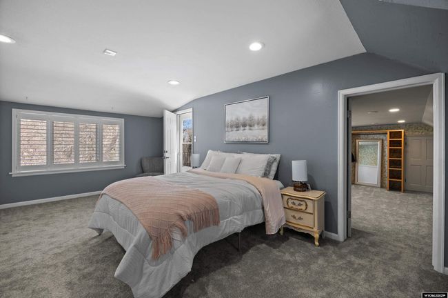 1008 W 25 Th St, House other with 5 bedrooms, 3 bathrooms and null parking in Casper WY | Image 15