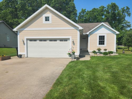 6991 Angler Dr, Whitehall, MI, 49461-9285 | Card Image