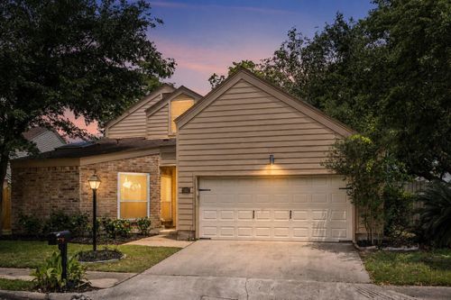 5102 Birchmont Dr, Houston, TX, 77091-5008 | Card Image