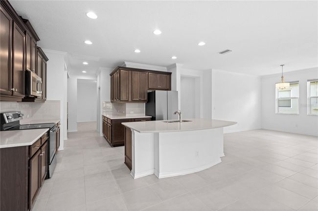 926 Fernleaf Run, House other with 4 bedrooms, 3 bathrooms and null parking in BRADENTON FL | Image 7