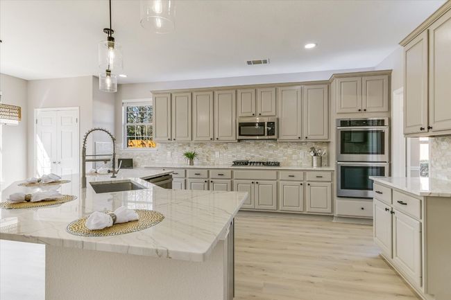 9201 Cessna Ln, House other with 5 bedrooms, 4 bathrooms and 4 parking in Austin TX | Image 13