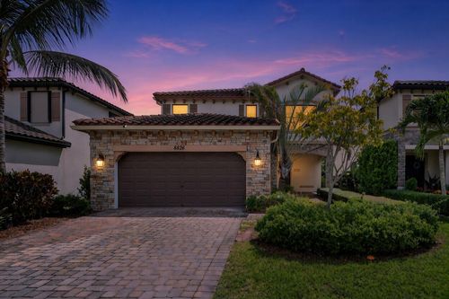 8826 Sea Chase Dr, Lake Worth, FL, 33467-1146 | Card Image
