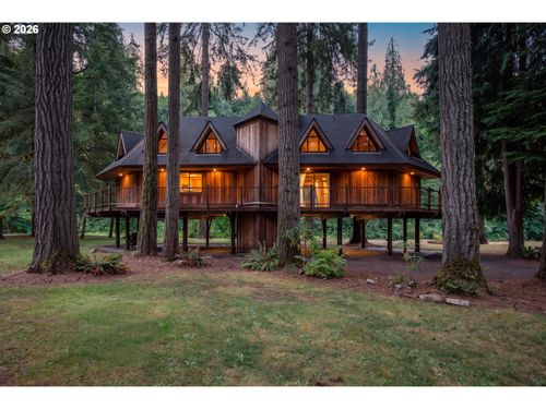 211 Laverne Dr, Kalama, WA, 98625-9617 | Card Image