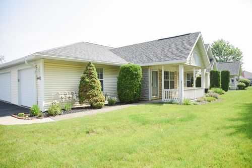 642 Villa Dr, Ontario, OH, 44906-1122 | Card Image