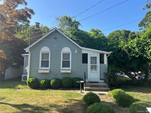 1 Saltaire Rd, Sound Beach, NY, 11789-2117 | Card Image