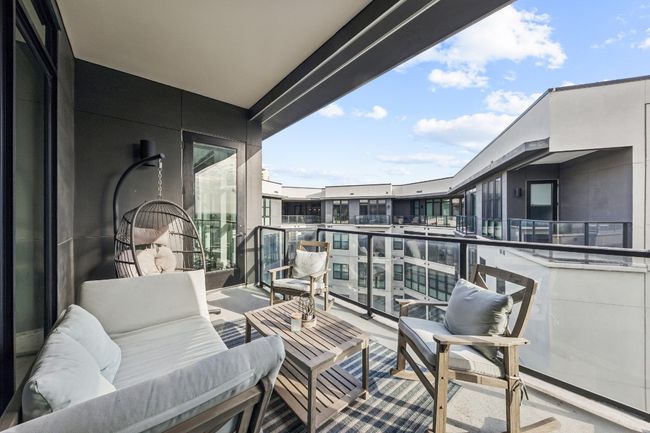 APT-609 - 800 Embassy Dr, Condo with 2 bedrooms, 3 bathrooms and 2 parking in Austin TX | Image 22