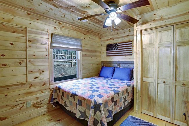 20 Lauras Cove Ln, House other with 2 bedrooms, 2 bathrooms and 1 parking in Murphy NC | Image 16