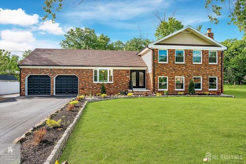 56 School St, Piscataway, NJ, 08854-5931 | Card Image