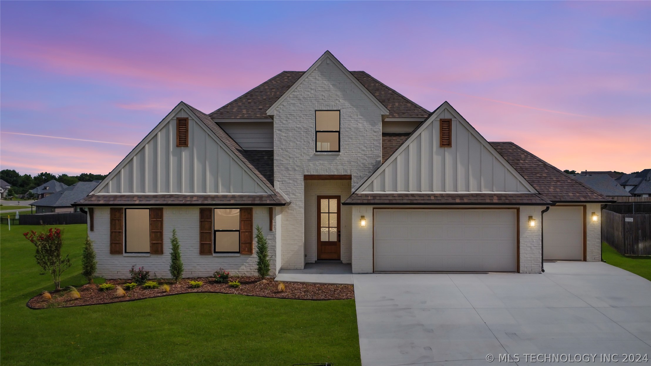6th St, Jenks, OK 74037