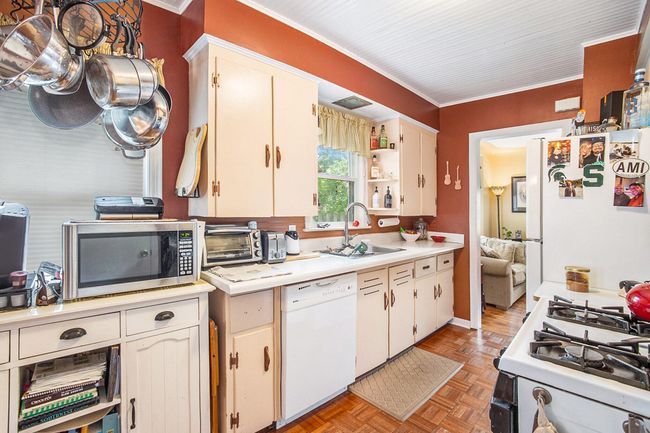 006_file_883 | Image 4