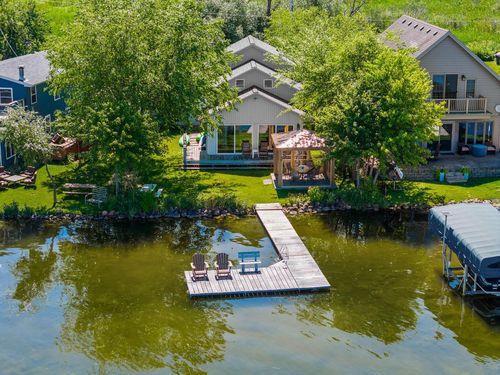 4175 N Island Lane Lane, CAMBRIDGE, WI, 53523 | Card Image