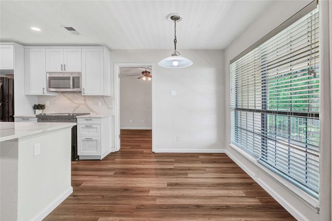 APT-203 - 4452 Chaha Rd, Condo with 2 bedrooms, 2 bathrooms and null parking in Garland TX | Image 11