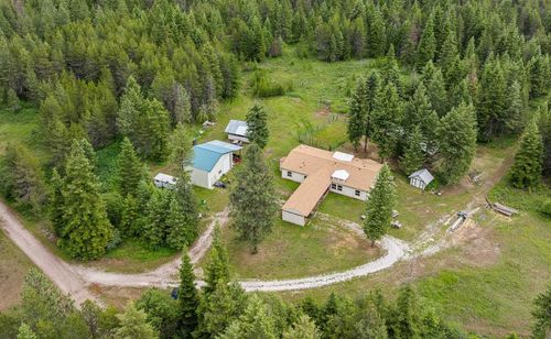 4761C Luther Rd, Valley, WA, 99181 | Card Image