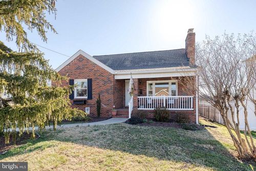 1911 Sunberry Rd, DUNDALK, MD, 21222-4652 | Card Image