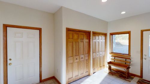 714 Pleasant St, Island Pond, VT, 05846-4500 | Card Image